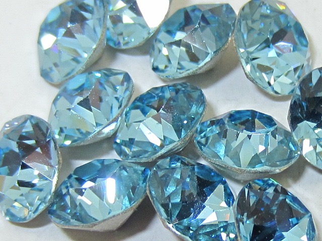 pp13 (1.9-2.0m) 1 Gross AQUAMARINE POINTED BACK European Rhinestones